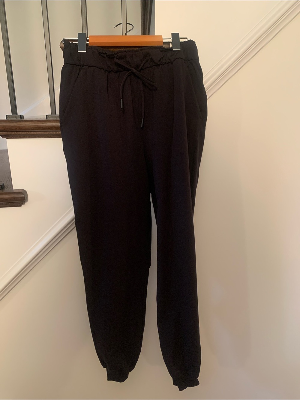 lululemon athletica women’s Black Drawstring Joggers